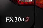Infiniti FX30d S 2010 года